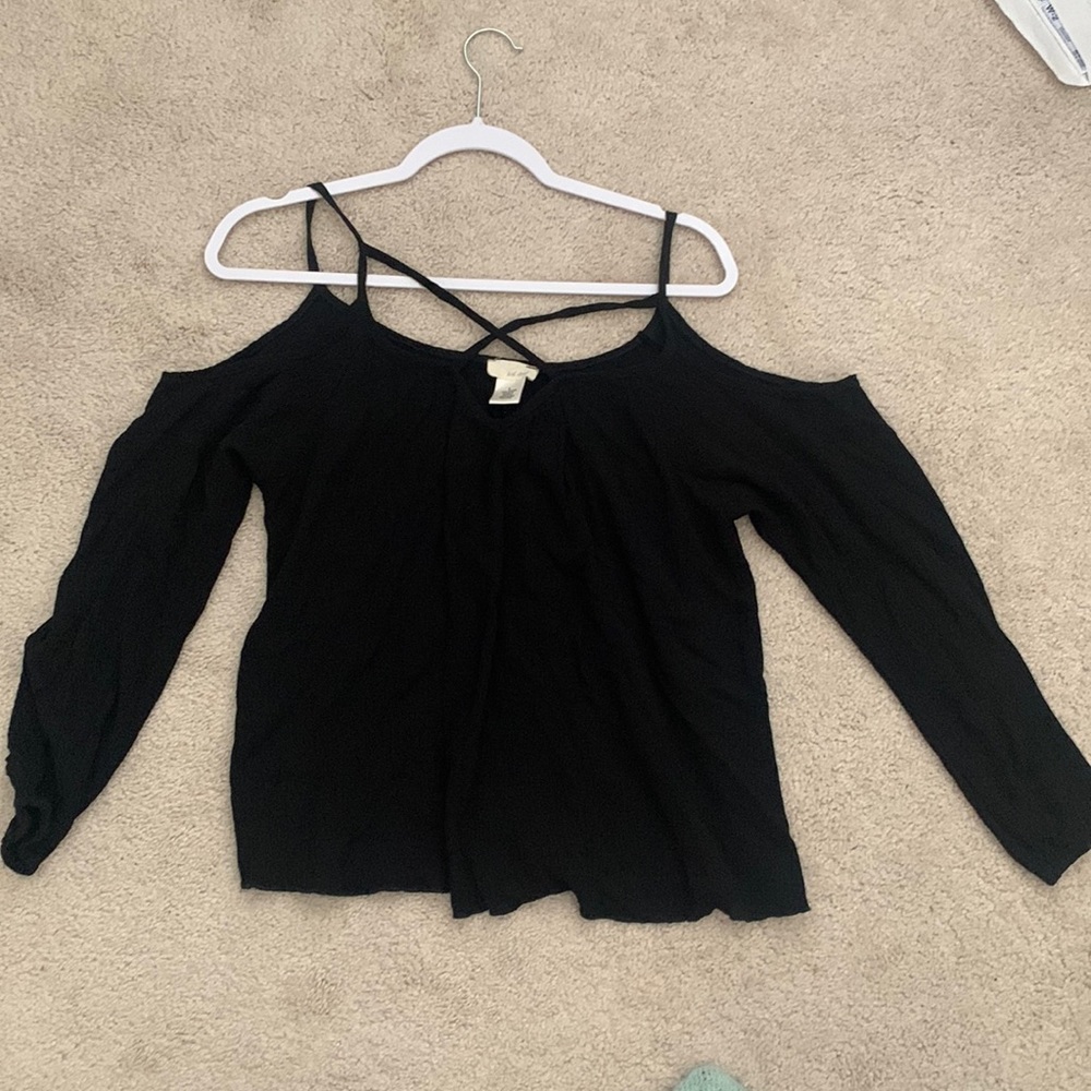 Open shoulder blouse